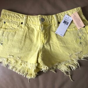 Denim & Supply Ralph Lauren yellow distressed denim shorts-size 28